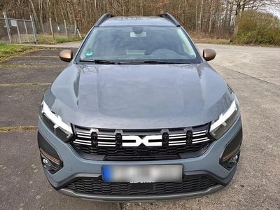 Gebraucht Dacia Jogger 91 PS (66 kW) 2024 Grau Van / Kleinbus