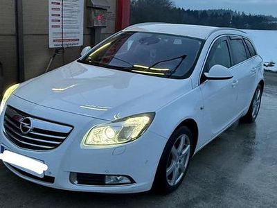 Gebraucht Opel Insignia OPC 170 PS (125 kW) 2012 Weiß Kombi