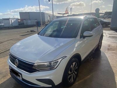 gebraucht VW Tiguan 2.0 TDI SCR DSG ACTIVE ACTIVE