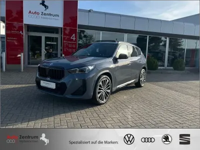 Gebraucht BMW X1 M Sport 197 PS (144 kW) 2024 Storm bay metallic SUV