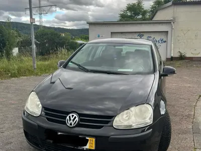 Gebraucht VW Golf V 115 PS (84 kW) 2005 Schwarz Kleinwagen