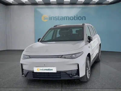 Usata Leapmotor C10 160 kW (218 CV) 2025 Grigio SUV