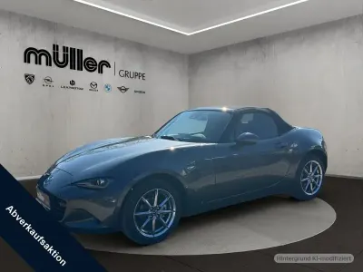 Neu Mazda MX5 Exclusive-Line 132 PS (97 kW) 2026 Machine gray Cabrio