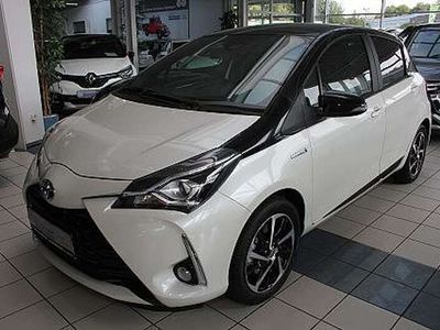 gebraucht Toyota Yaris Hybrid Style Selection Plus-Paket Sitzheiz