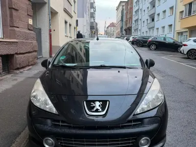 Gebraucht Peugeot 207 CC 120 PS (88 kW) 2008 Schwarz Cabrio