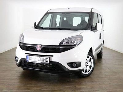 Gebraucht Fiat Doblò 120 PS (88 kW) 2019 Weiß Van / Kleinbus