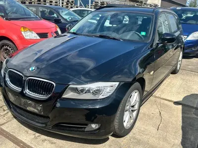 Brugt BMW 318 Comfort Edition 143 HK (105 kW) 2012 Sort Stationcar