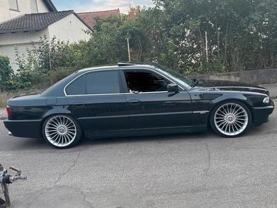 Gebraucht BMW 740 286 PS (210 kW) 1994 Schwarz Limousine