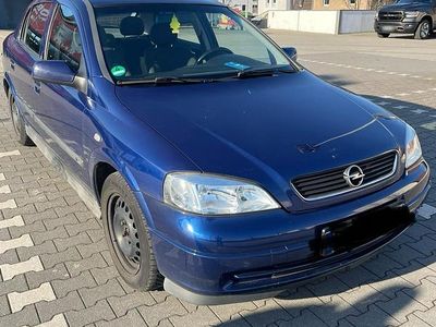 Usata Opel Astra 84 CV (61 kW) 2004 Blu Berlina