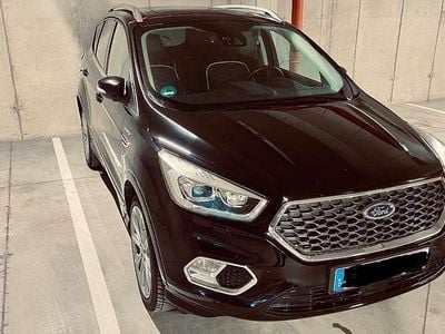 Gebraucht Ford Kuga Vignale 150 PS (110 kW) 2019 Schwarz SUV