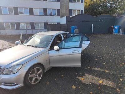 Mercedes C180