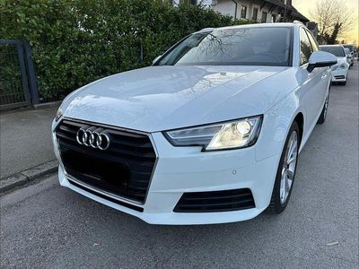 Usata Audi A4 Performance 150 CV (110 kW) 2018 Bianco Station wagon
