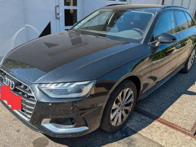 Gebraucht Audi A4 Advanced 163 PS (119 kW) 2021 Schwarz Kombi
