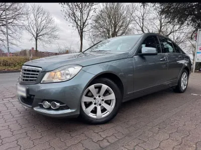 Gebraucht Mercedes C220 170 PS (125 kW) 2011 Limousine