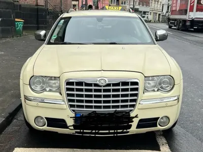 Gebraucht Chrysler 300C 220 PS (161 kW) 2010 Kombi