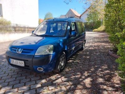 Usata Peugeot Partner Premium 90 CV (66 kW) 2004 Blu Monovolume
