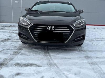 Braun Gebraucht 2014 Hyundai i40 Kombi | 10.899 € (Etwas zu teuer)