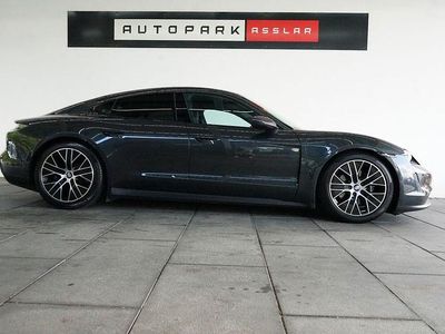 Porsche Taycan 4S