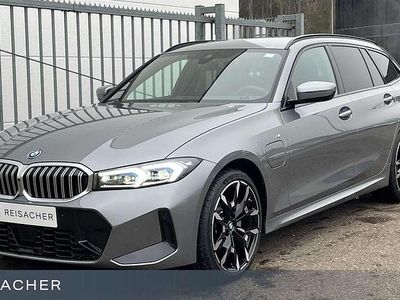 BMW 330e