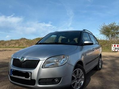 Gebraucht Skoda Fabia 105 PS (77 kW) 2008 Silber Kombi