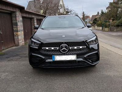 Gebraucht Mercedes GLA200 AMG 163 PS (119 kW) 2025 Schwarz SUV
