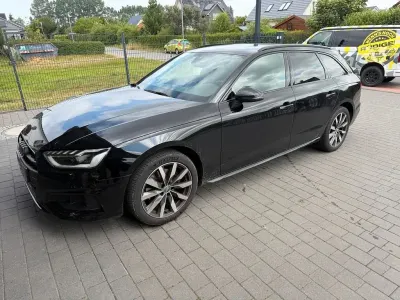Gebraucht Audi A4 S-Line 163 PS (119 kW) 2020 Schwarz Kombi