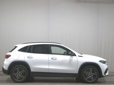 Mercedes EQA250