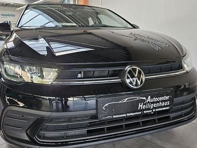 Gebraucht VW Polo Life 95 PS (69 kW) 2023 Schwarz Kleinwagen
