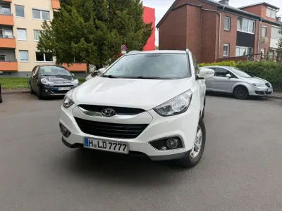 Gebraucht Hyundai ix35 Style 135 PS (99 kW) 2012 Weiß SUV
