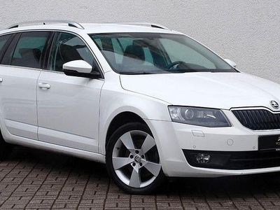 Gebraucht Skoda Octavia 179 PS (131 kW) 2014 Weiß Kleinwagen