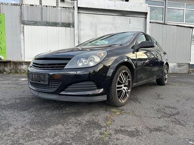 Opel Astra GTC