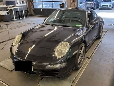 Porsche 911 Carrera