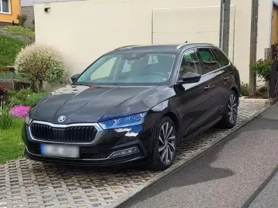 Gebraucht Skoda Octavia Ambition 150 PS (110 kW) 2020 Schwarz Kombi