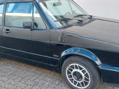 Gebraucht VW Golf Cabriolet 112 PS (82 kW) 1990 Schwarz Cabrio