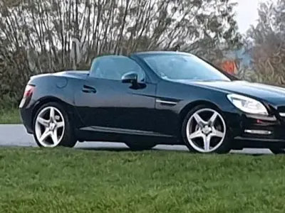 Gebraucht Mercedes SLK200 184 PS (135 kW) 2011 Schwarz Cabrio