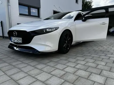 Gebraucht Mazda 3 Homura-Line 150 PS (110 kW) 2022 Weiß Kleinwagen