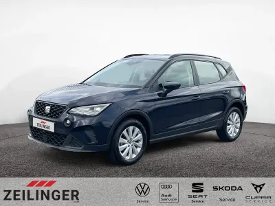 Usata Seat Arona Style 110 CV (80 kW) 2022 Blu SUV