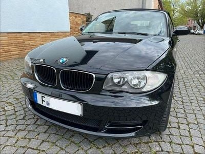 Second-hand BMW 118 Cabriolet Sport Line 143 CP (105 kW) 2009 Negru Cabrio