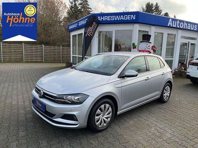 Reflexsilber Gebraucht 2018 VW Polo Comfortline Kleinwagen | 8.990 € (Fairer Preis)