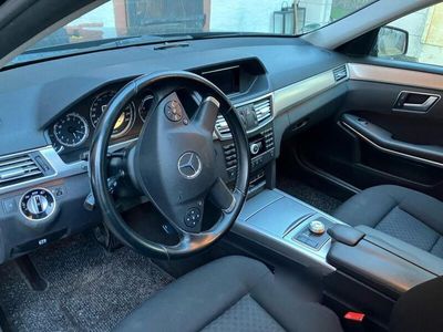 gebraucht Mercedes E200 CDI T BlueEFFICIENCY -