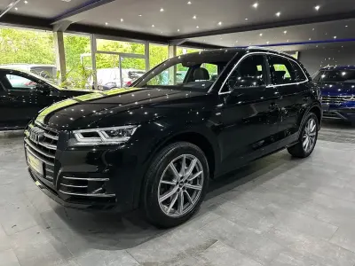 Używany Audi Q5 S-Line 367 KM (269 kW) 2020 Czarny SUV