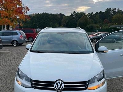 Gebraucht VW Sharan 184 PS (135 kW) 2015 Weiß Van / Kleinbus