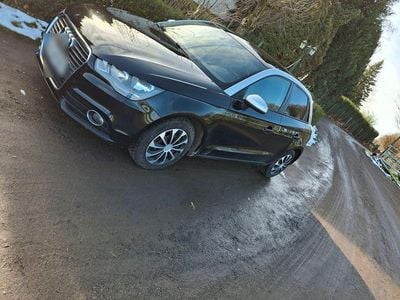 Gebraucht Audi A1 Sportback Ambition 105 PS (77 kW) 2013 Grau Kleinwagen