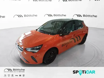 Gebraucht Opel Corsa Elegance 101 PS (74 kW) 2022 Power orange/dynamik orange Kleinwagen