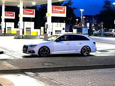 Gebraucht Audi A4 Ambiente 190 PS (139 kW) 2019 Weiß Kombi