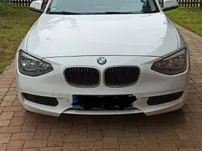 Gebraucht BMW 118 143 PS (105 kW) 2013 Weiß Kleinwagen