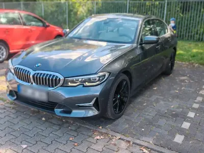 Gebraucht BMW 330 Luxury Line 286 PS (210 kW) 2021 Grau Limousine
