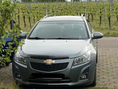 Gebraucht Chevrolet Cruze 131 PS (96 kW) 2013 Grau Kombi