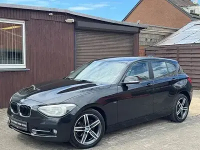 Gebraucht BMW 118 Cabriolet Sport Line 143 PS (105 kW) 2013 Schwarz Cabrio