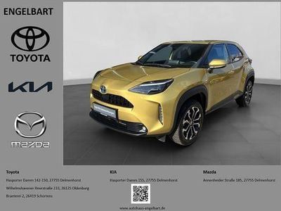 Gebraucht Toyota Yaris Hybrid Connect Style 116 PS (85 kW) 2021 Warm gold metallic